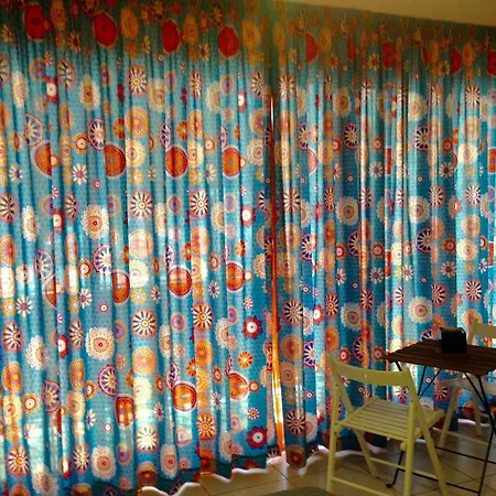 Marina Resart Rooms & Suite Bed & Breakfast